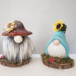 Ceramic gnome set